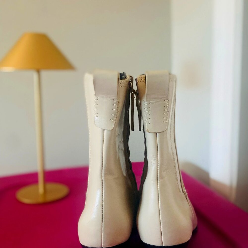 Franco Sarto Pointed Toe Boots 6.5 - Picture 4 of 7